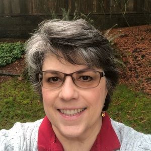 Meet your Posher, Carol